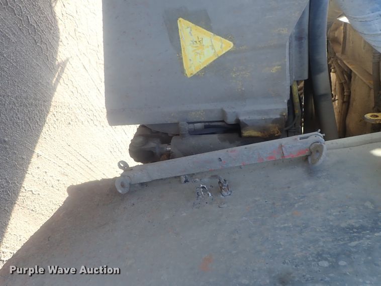 image for item DI7271 2011 Bomag MPH122-2  reclaimer