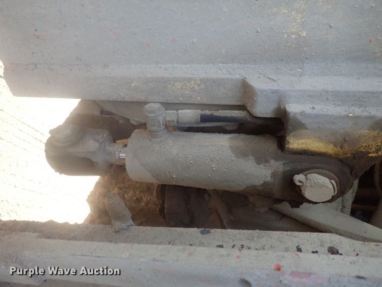 image for item DI7271 2011 Bomag MPH122-2  reclaimer