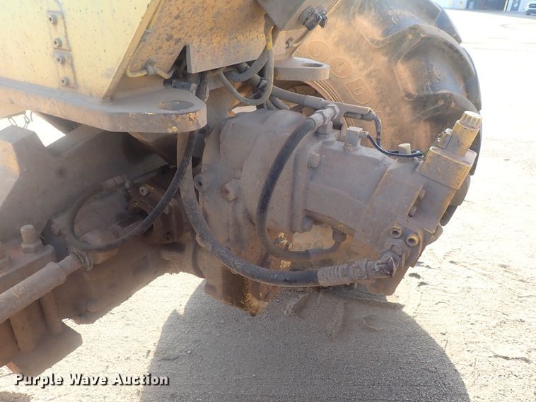 image for item DI7271 2011 Bomag MPH122-2  reclaimer