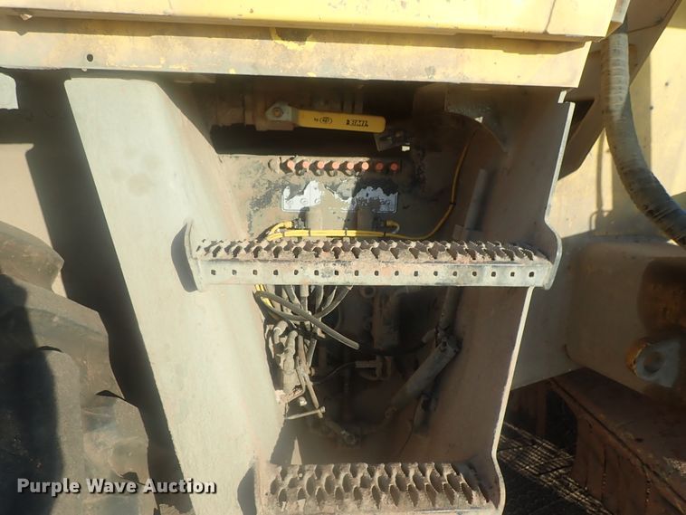 image for item DI7271 2011 Bomag MPH122-2  reclaimer