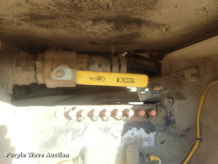 image for item DI7271 2011 Bomag MPH122-2  reclaimer