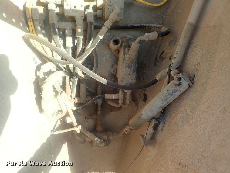 image for item DI7271 2011 Bomag MPH122-2  reclaimer