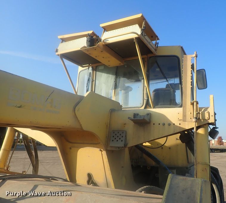 image for item DI7271 2011 Bomag MPH122-2  reclaimer