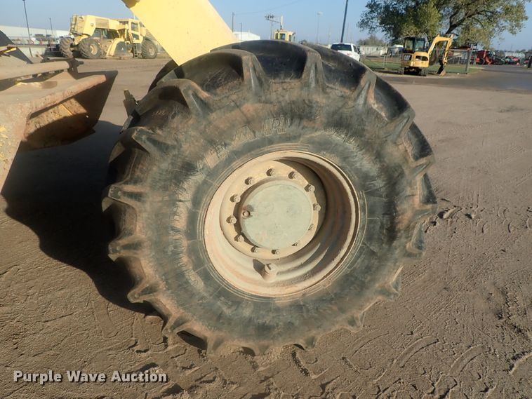 image for item DI7271 2011 Bomag MPH122-2  reclaimer