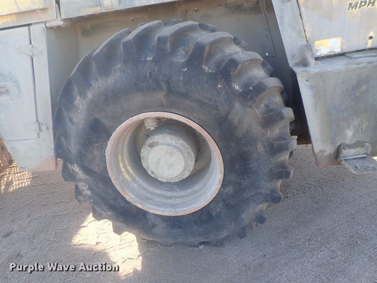 image for item DI7271 2011 Bomag MPH122-2  reclaimer