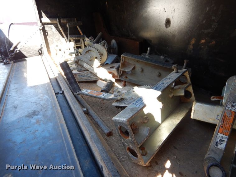 image for item DI8334 Concrete sting line equipment with trailer