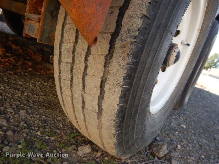 image for item DI8334 Concrete sting line equipment with trailer
