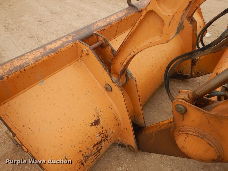 image for item DJ1039 2004 Case 580 Super M  Series 2 backhoe