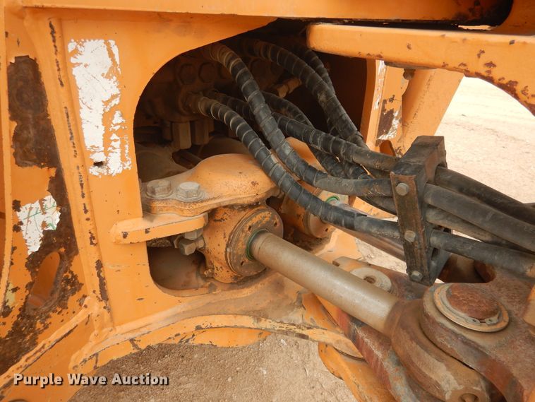 image for item DJ1039 2004 Case 580 Super M  Series 2 backhoe