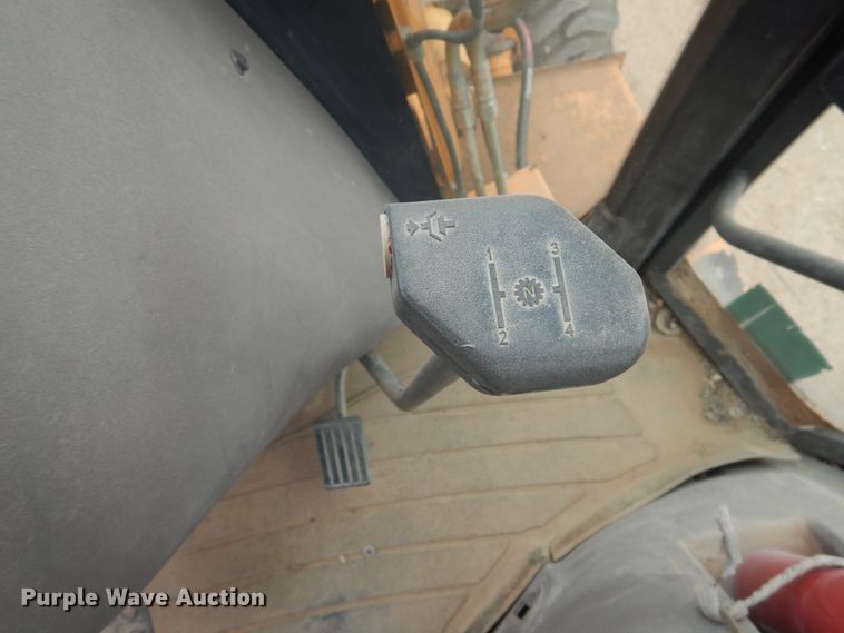 image for item DJ1039 2004 Case 580 Super M  Series 2 backhoe