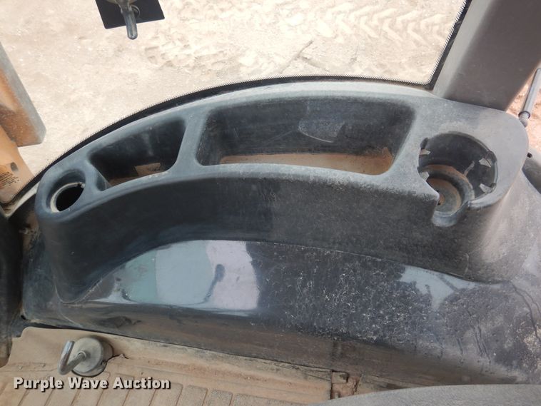 image for item DJ1039 2004 Case 580 Super M  Series 2 backhoe