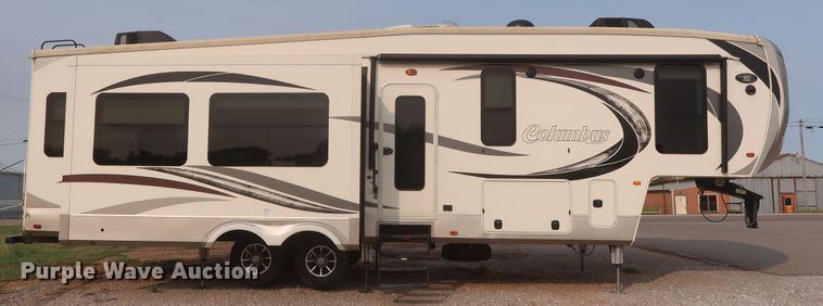 image for item DJ1749 2017 Forest River Palomino Columbus 320RS  camper