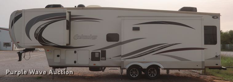 image for item DJ1749 2017 Forest River Palomino Columbus 320RS  camper