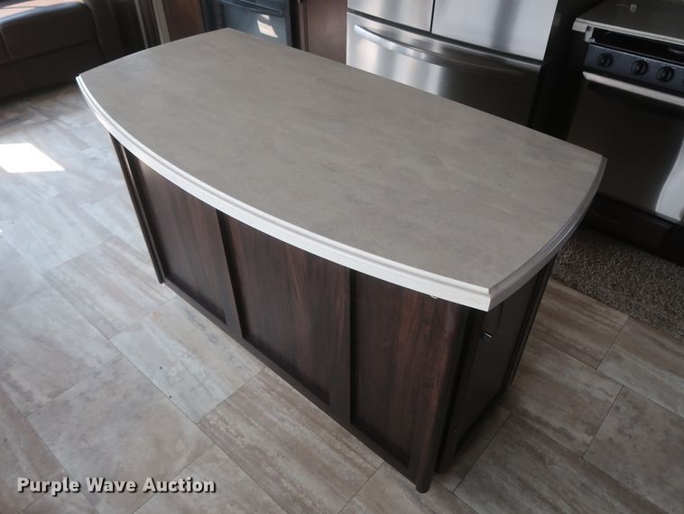 image for item DJ1749 2017 Forest River Palomino Columbus 320RS  camper