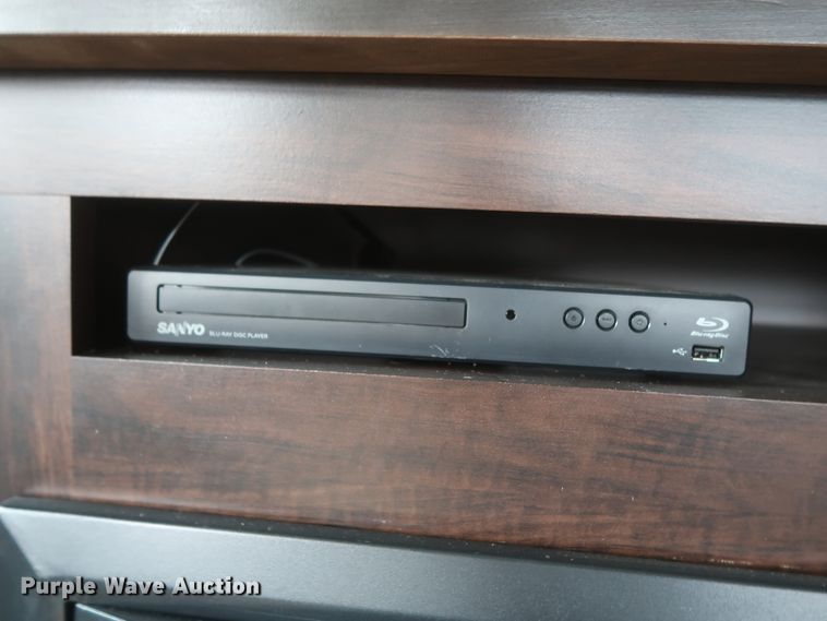 image for item DJ1749 2017 Forest River Palomino Columbus 320RS  camper