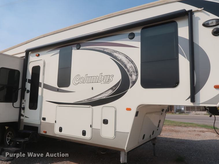 image for item DJ1749 2017 Forest River Palomino Columbus 320RS  camper