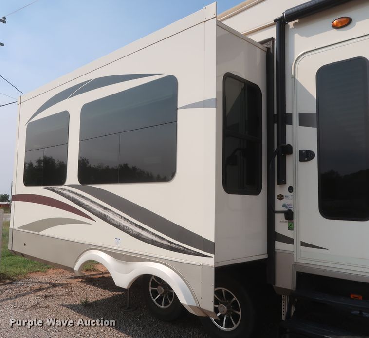 image for item DJ1749 2017 Forest River Palomino Columbus 320RS  camper