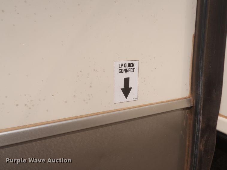 image for item DJ1749 2017 Forest River Palomino Columbus 320RS  camper