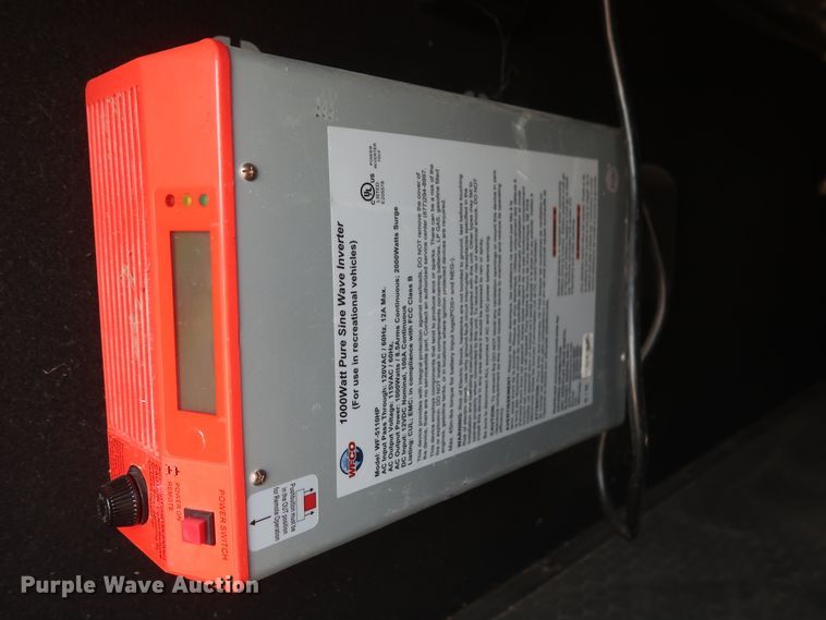 image for item DJ1749 2017 Forest River Palomino Columbus 320RS  camper