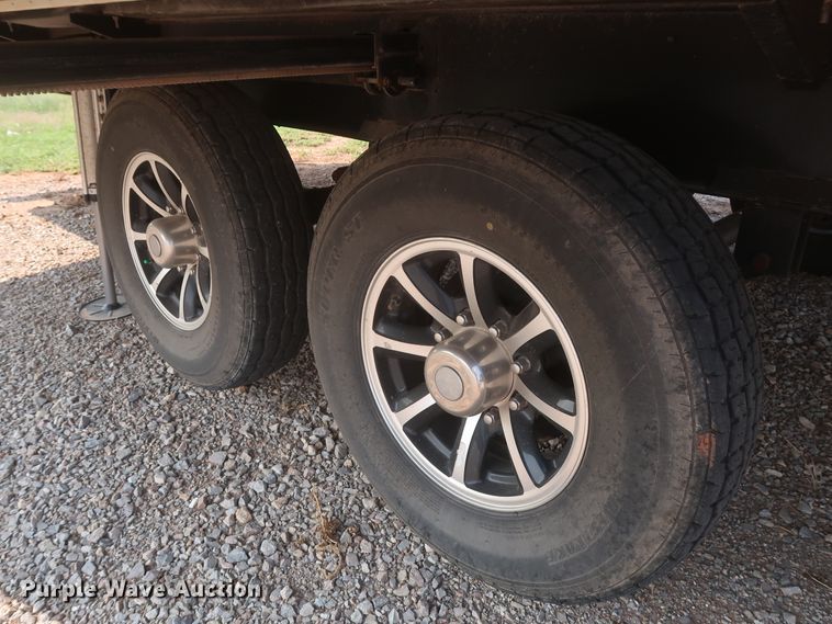 image for item DJ1749 2017 Forest River Palomino Columbus 320RS  camper