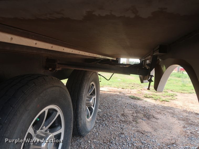 image for item DJ1749 2017 Forest River Palomino Columbus 320RS  camper