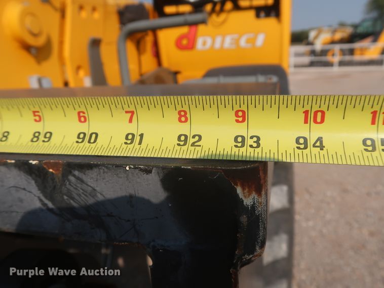 image for item DJ1751 2011 Dieci Hercules 120.10 HLC200  telehandler