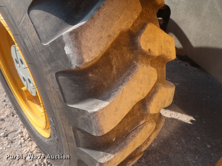 image for item DJ1751 2011 Dieci Hercules 120.10 HLC200  telehandler