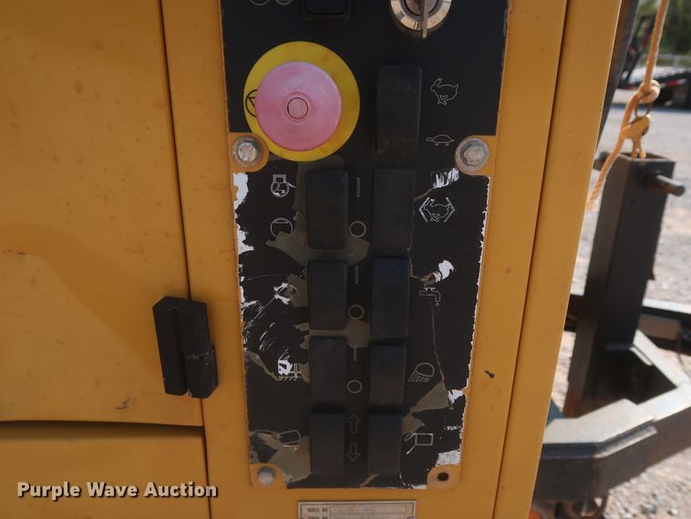 image for item DJ1754 2013 Vermeer V500LE-HD vacuum excavator