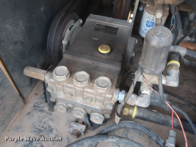 image for item DJ1754 2013 Vermeer V500LE-HD vacuum excavator