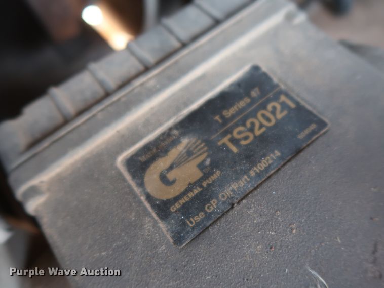 image for item DJ1754 2013 Vermeer V500LE-HD vacuum excavator