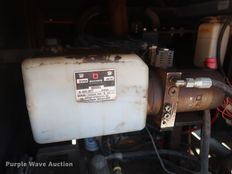 image for item DJ1754 2013 Vermeer V500LE-HD vacuum excavator