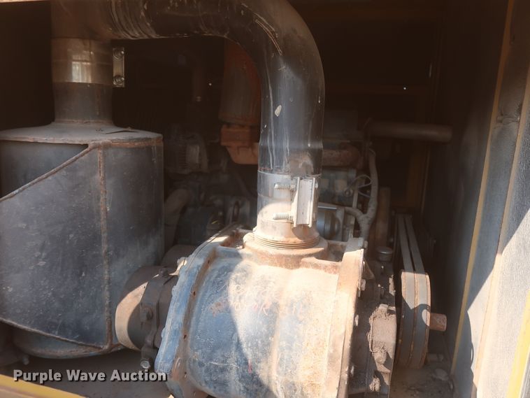 image for item DJ1754 2013 Vermeer V500LE-HD vacuum excavator