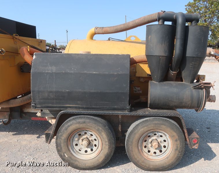 image for item DJ1754 2013 Vermeer V500LE-HD vacuum excavator