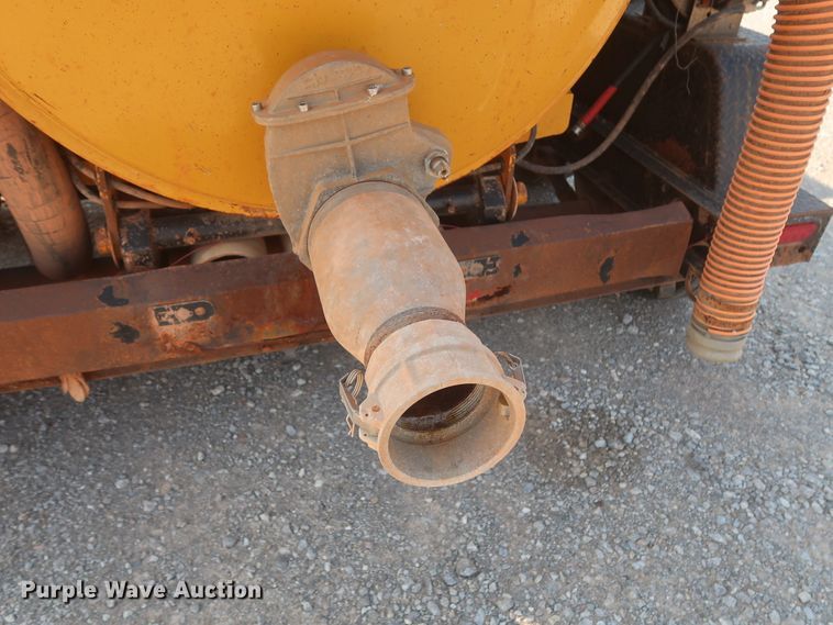 image for item DJ1754 2013 Vermeer V500LE-HD vacuum excavator