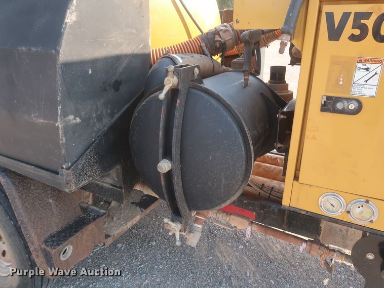 image for item DJ1754 2013 Vermeer V500LE-HD vacuum excavator