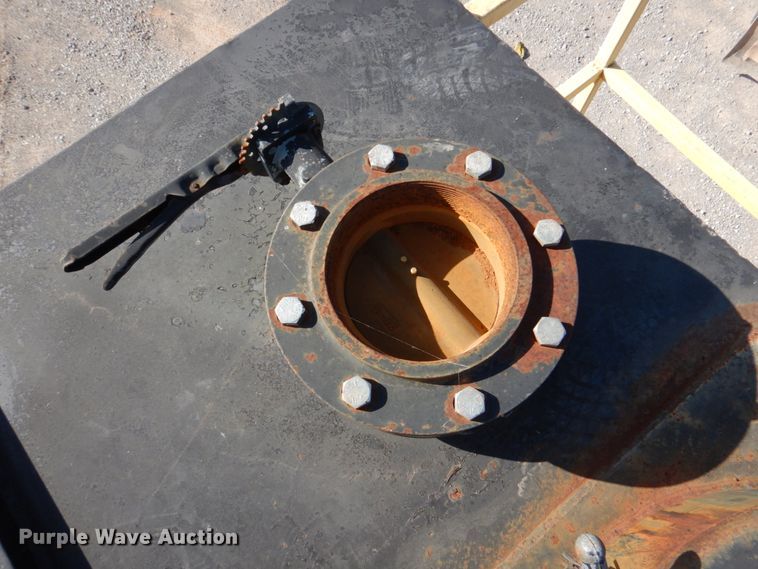 image for item DJ1759 2011 Wichita 500BBL flowback gas buster frac tank trailer