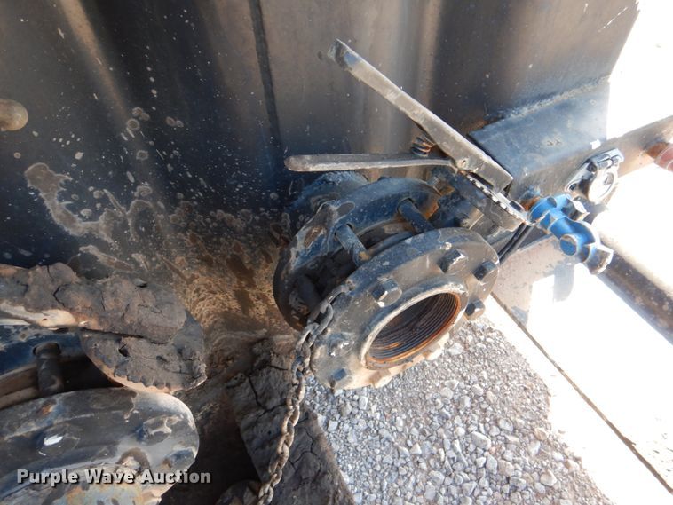 image for item DJ1760 2014 Wichita 500BBL flowback gas buster frac tank trailer