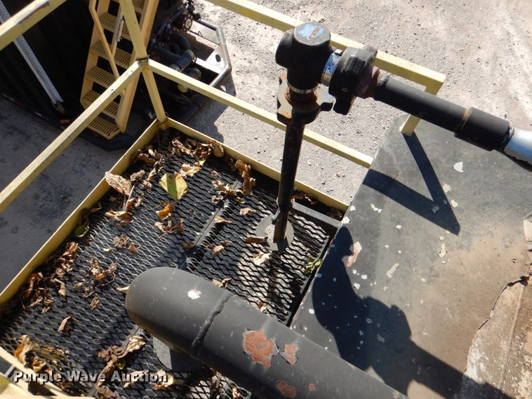 image for item DJ1760 2014 Wichita 500BBL flowback gas buster frac tank trailer