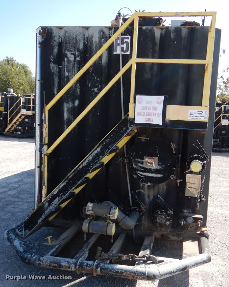 image for item DJ1761 2014 Wichita 500BBL flowback gas buster frac tank trailer