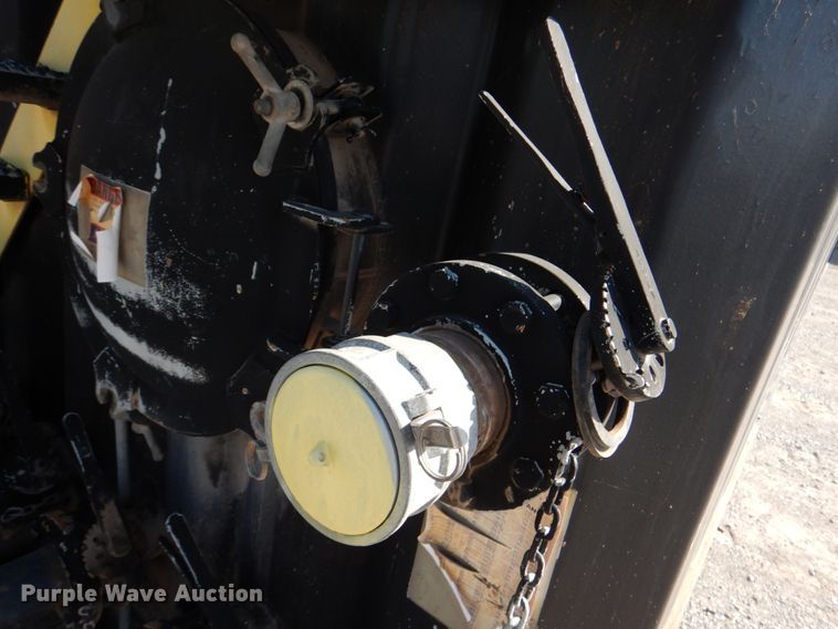 image for item DJ1761 2014 Wichita 500BBL flowback gas buster frac tank trailer