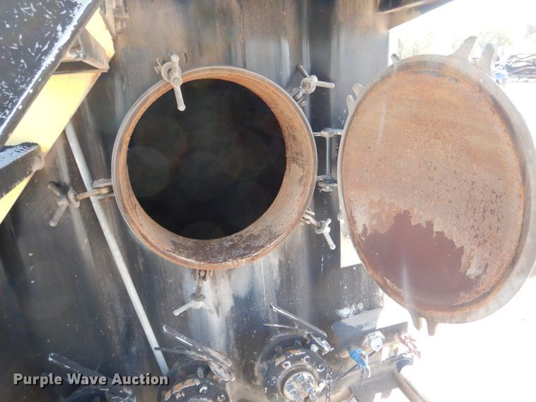 image for item DJ1761 2014 Wichita 500BBL flowback gas buster frac tank trailer