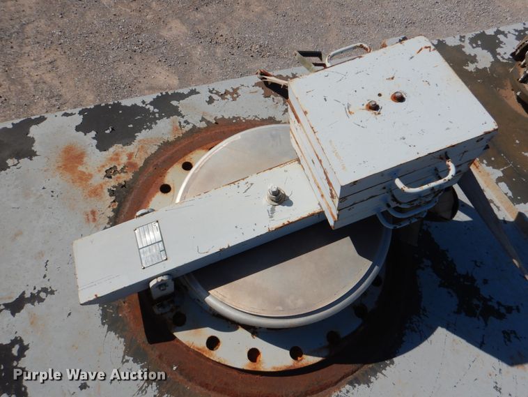 image for item DJ1761 2014 Wichita 500BBL flowback gas buster frac tank trailer