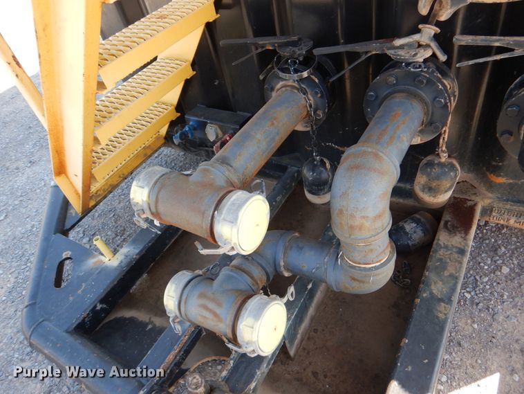 image for item DJ1762 2013 Wichita 500BBL flowback gas buster frac tank trailer