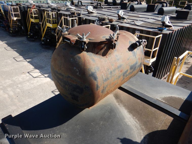 image for item DJ1762 2013 Wichita 500BBL flowback gas buster frac tank trailer