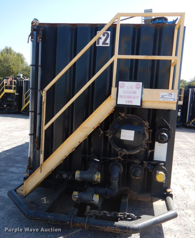 image for item DJ1763 2013 Wichita 500BBL flowback gas buster frac tank trailer