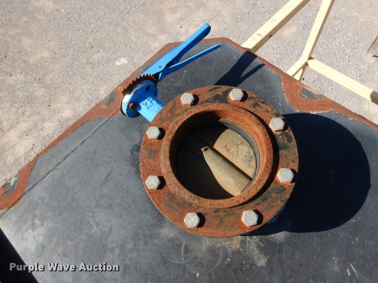 image for item DJ1763 2013 Wichita 500BBL flowback gas buster frac tank trailer