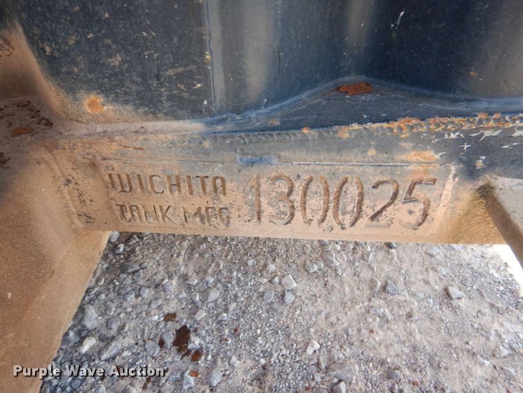 image for item DJ1763 2013 Wichita 500BBL flowback gas buster frac tank trailer