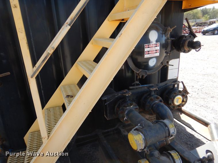 image for item DJ1764 2011 Wichita 500BBL flowback gas buster frac tank trailer