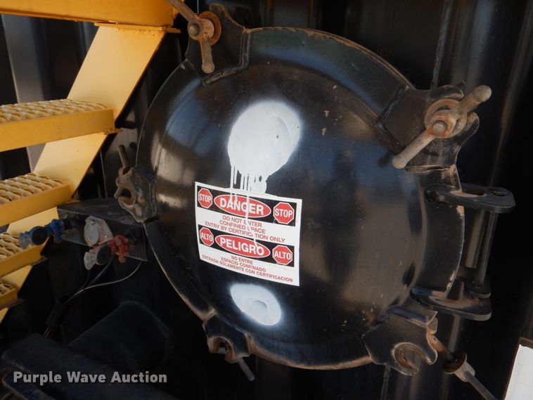 image for item DJ1764 2011 Wichita 500BBL flowback gas buster frac tank trailer