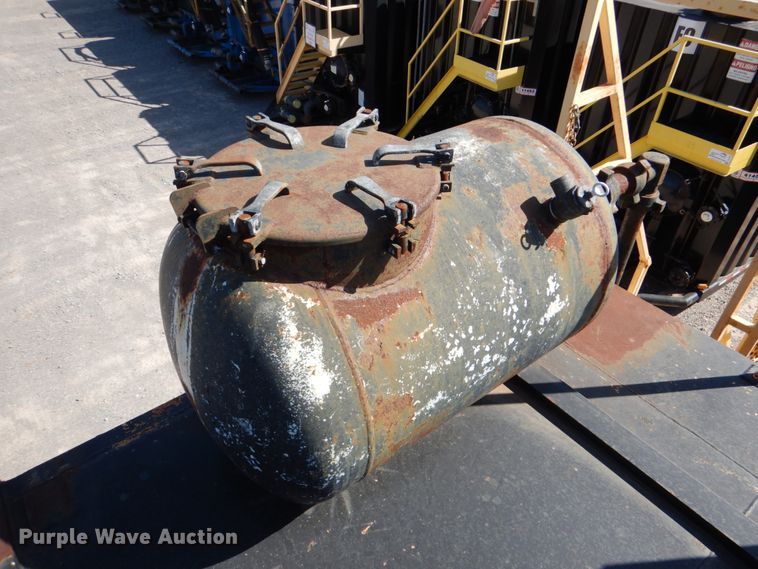 image for item DJ1765 2011 Wichita 500BBL flowback gas buster frac tank trailer